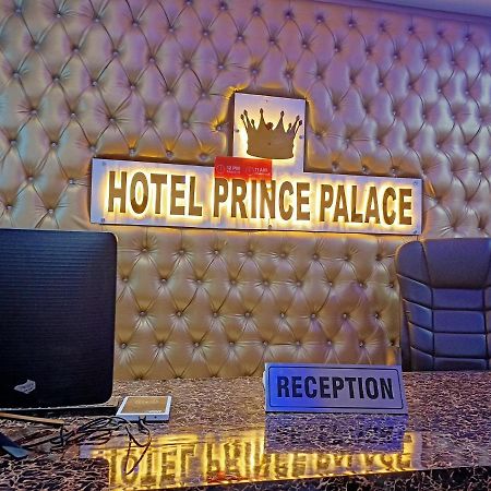 Hotel Prince Palace Bangalore Exterior foto